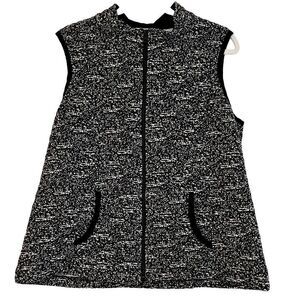 NWT A La Carte Black White Quilted Zip Up Vest Medium